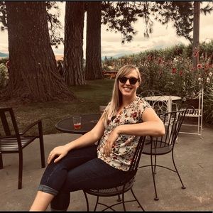 Meet your Posher, Melanie
